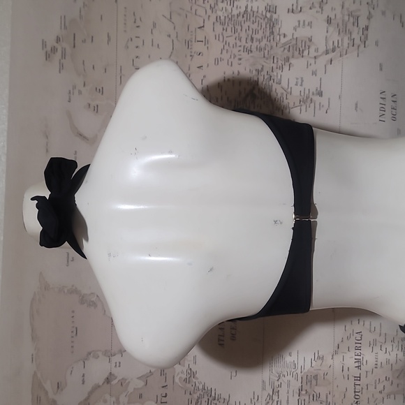 Nwot black swim suit top - Picture 4 of 8